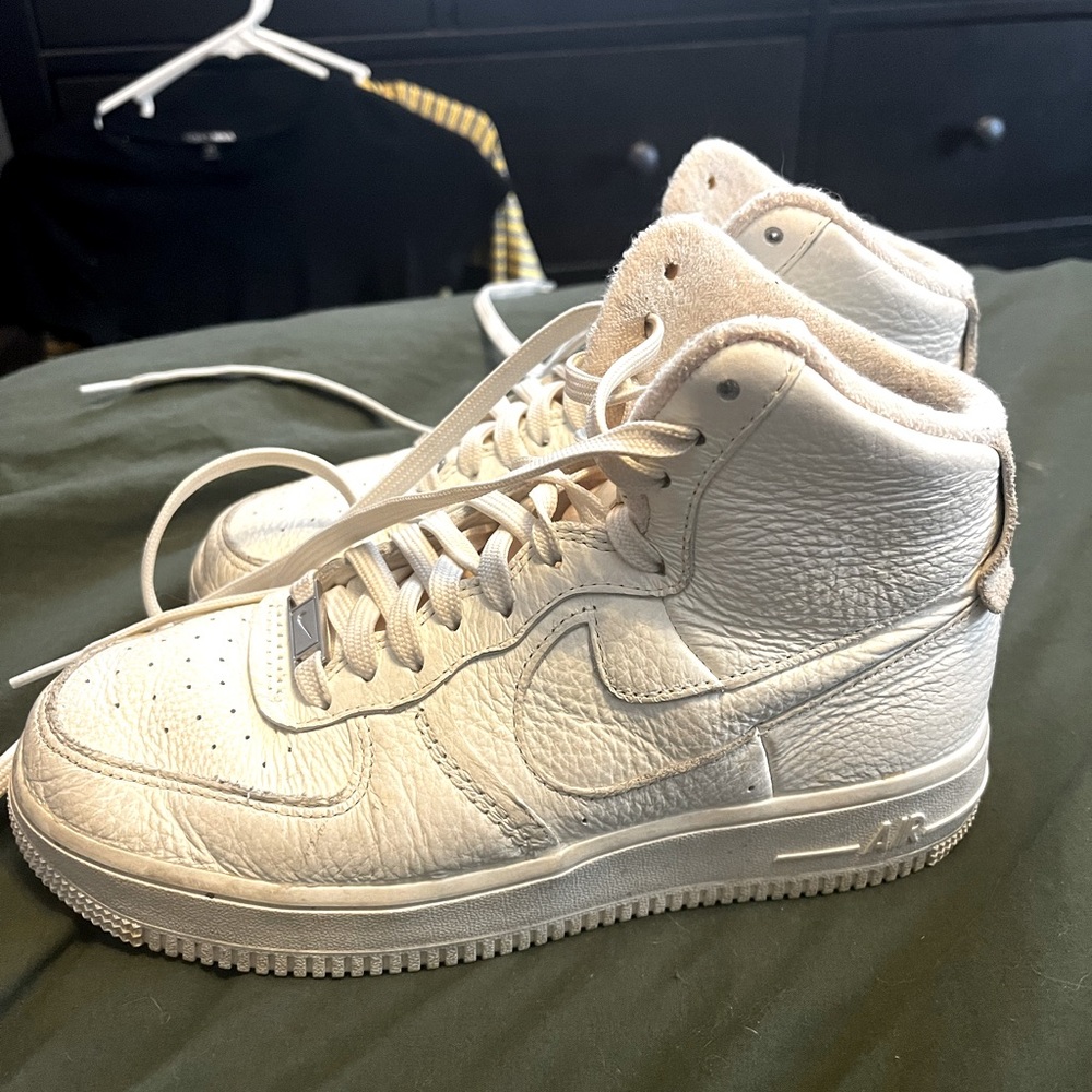 Nike Mid rise air force 1